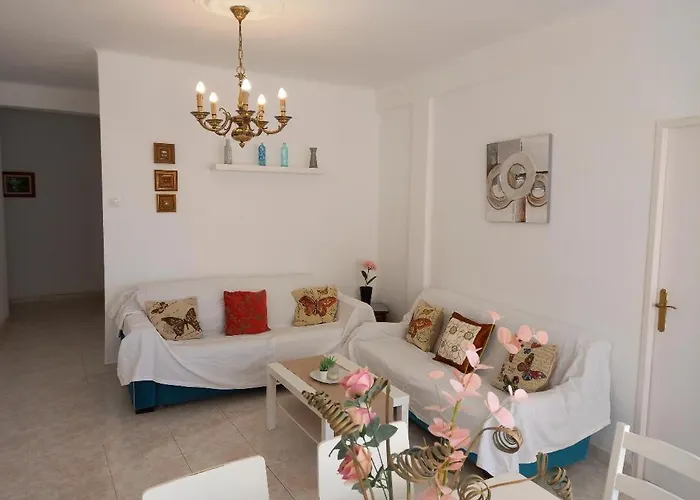 With Large Terrace Apartment Málaga